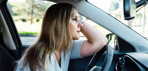 Wenn das Fahrzeug Geräusche von sich gibt: Gründe und Abhilfen